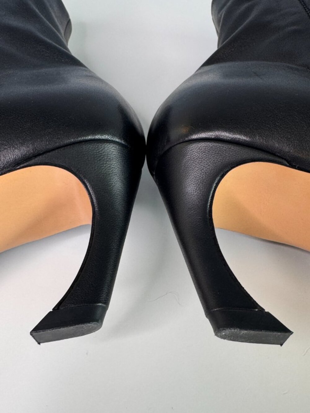 Acne Studios Bilbo ankle boots - Picture 9 of 16